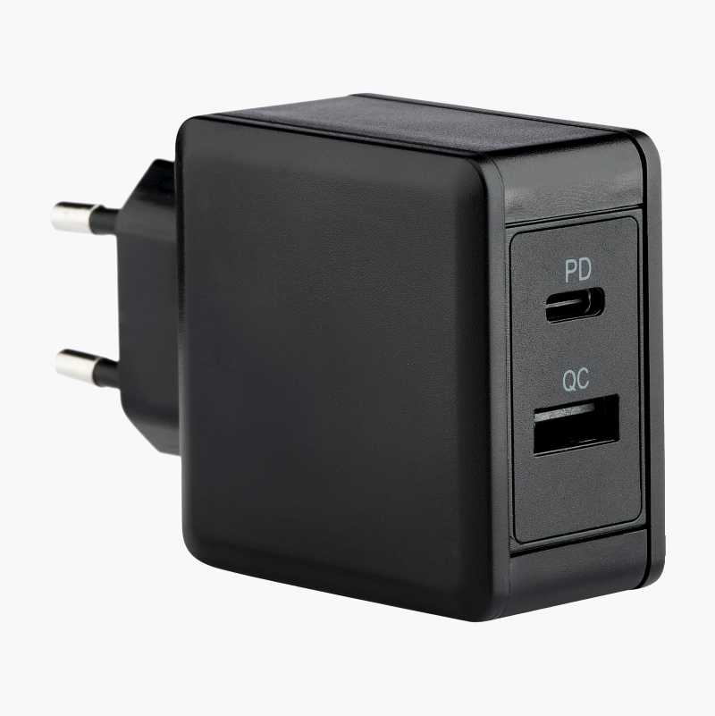 Quick charger USB A C, 45 W