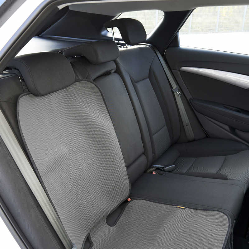 Child car seat protector