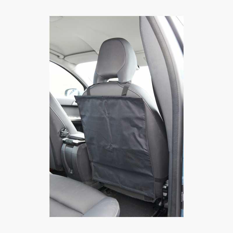 Child seat 2024 kick guard