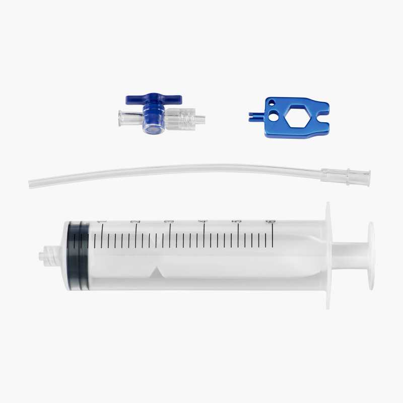 Syringe for puncture protection fluid
