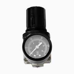 Pressure regulator with manometer, 550 l/min