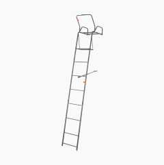 Portable hunting ladder