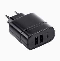 USB charger with 3 ports, Types A & C, 3 A