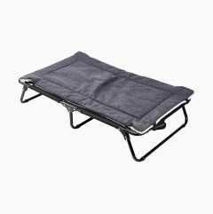 Fold-up dog bed
